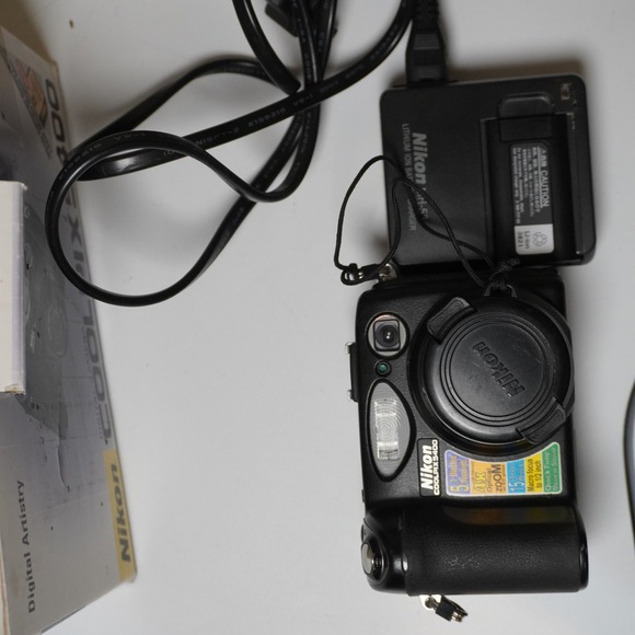 Nikon‎ COOLPIX S5400 Digital Camera Black 5.1MP 4x Optical Zoom FOR PARTS READ - Picture 3 of 11